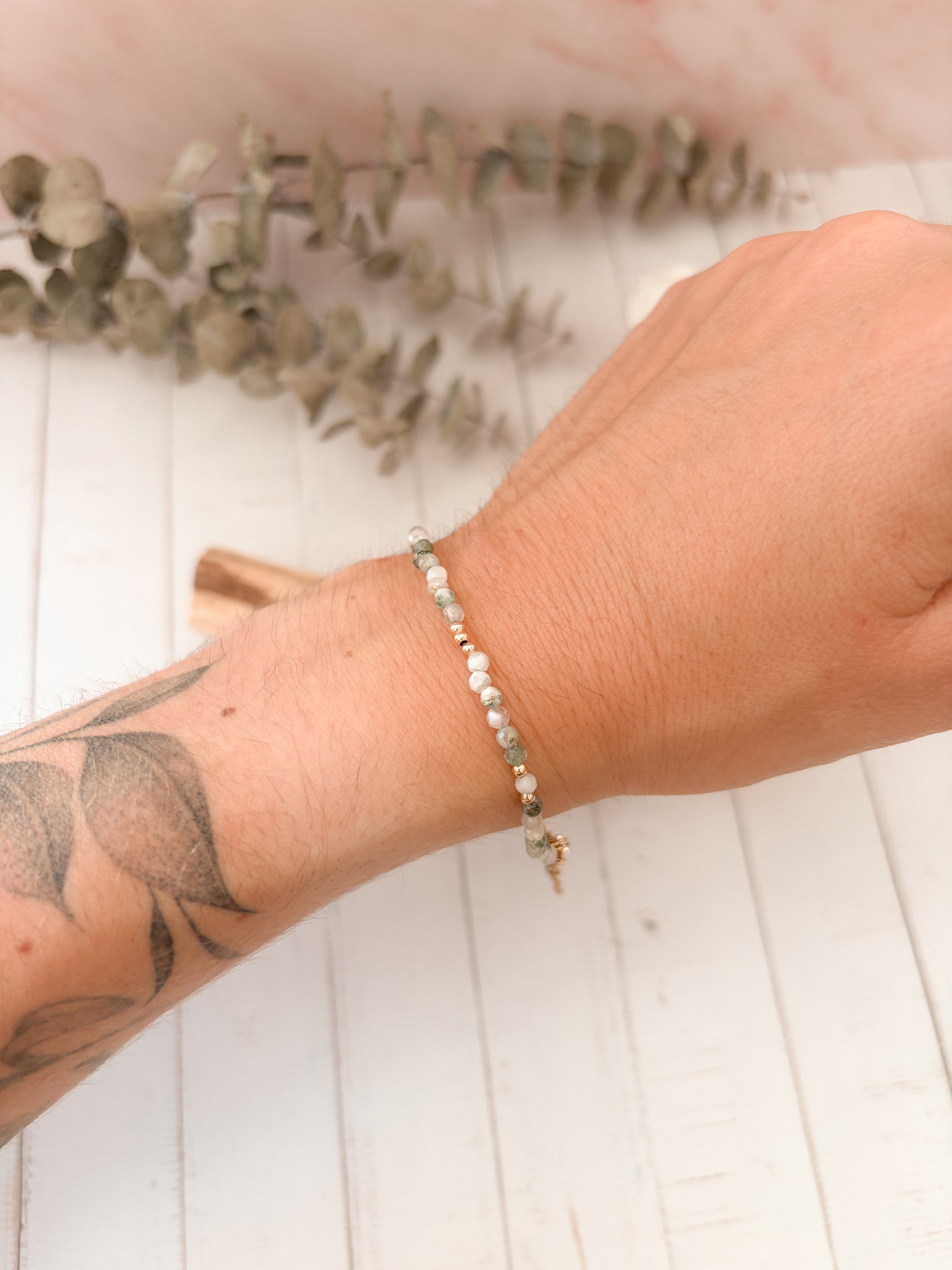 Wachstum & innere Balance | Moosachat Armband